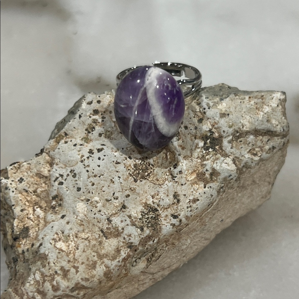 Purple Amethyst Gemstone Ring